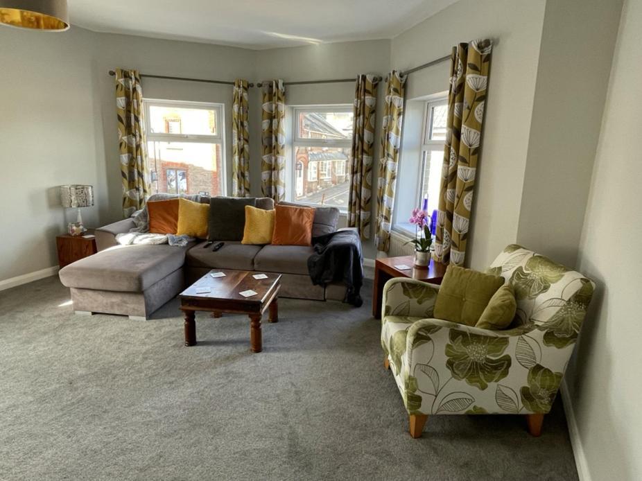 Dorchester Central Flat ภายนอก รูปภาพ
